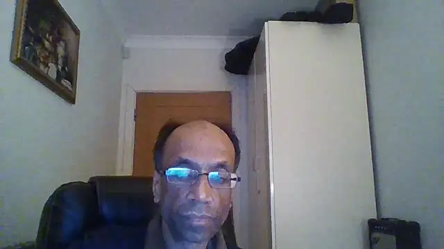 rauncher1 online show from 28, 9, 2025