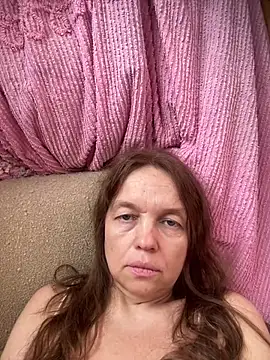 Snapshot of Susanel chatting on 12, 7, 2026 Susanel online show from 12, 7, 2026