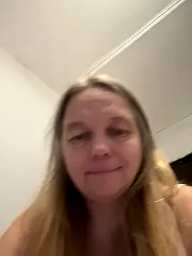 Susanel online show from 5, 10, 2025