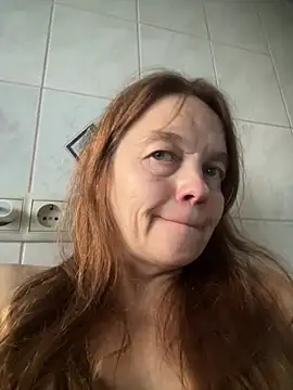 Snapshot of Susanel chatting on 28, 7, 2026 Susanel online show from 28, 7, 2026