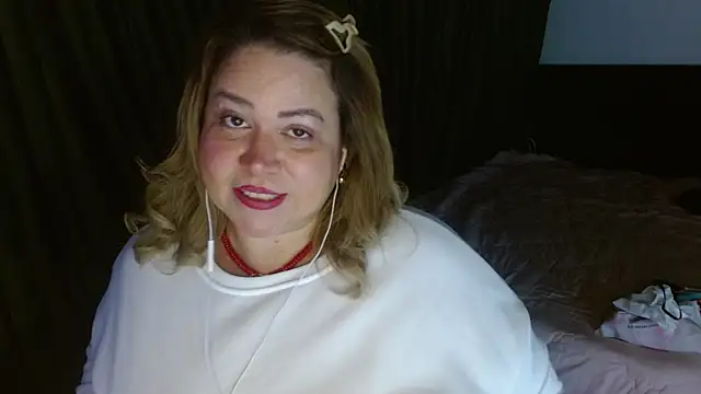 bella savati online show from 3, 1, 2025