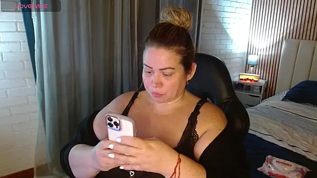 bella savati online show from 20, 2, 2026