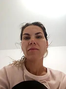 FeliciaKrige online show from 19, 12, 2025