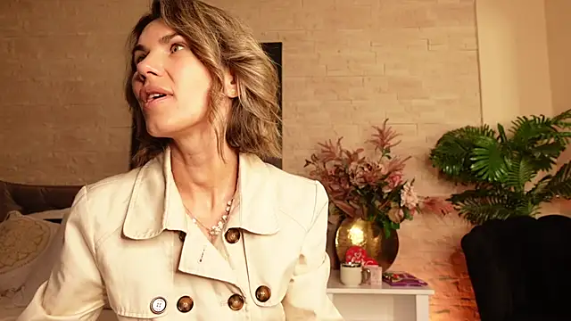 FeliciaKrige online show from 7, 4, 2026