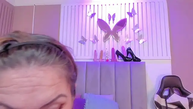 chantall1375 online show from 21, 2, 2026