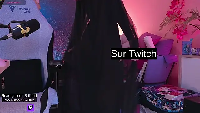 Snapshot of Indriya2x0 chatting on 30, 10, 2025 Indriya2x0 online show from 30, 10, 2025