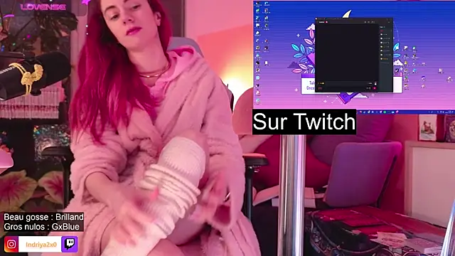 Snapshot of Indriya2x0 chatting on 5, 11, 2025 Indriya2x0 online show from 5, 11, 2025