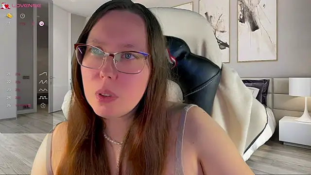 Victoria Romans online show from 14, 10, 2025