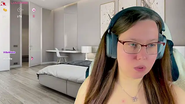 Victoria Romans online show from 8, 4, 2026