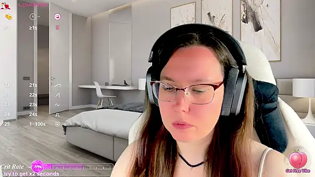 Snapshot of Victoria_Romans chatting on 24, 6, 2026 Victoria Romans online show from 24, 6, 2026