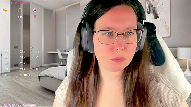 Snapshot of Victoria_Romans chatting on 23, 6, 2026 Victoria Romans online show from 23, 6, 2026