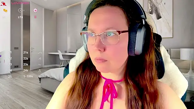 Victoria Romans online show from 7, 4, 2026