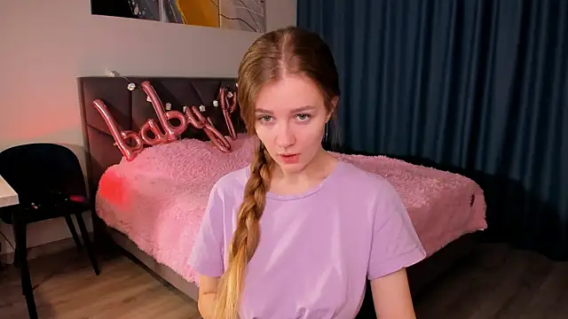 SweetMilkis online show from 16, 1, 2025