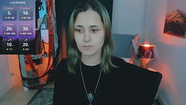 Alexa Lexi  online show from 26, 10, 2025