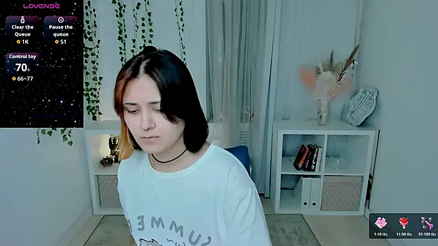 Alexa Lexi  online show from 30, 6, 2026