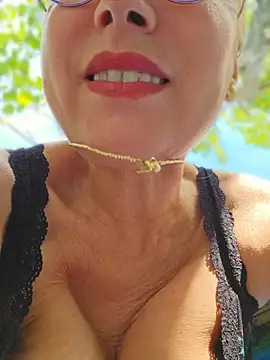 elacoquette online show from 11, 5, 2026