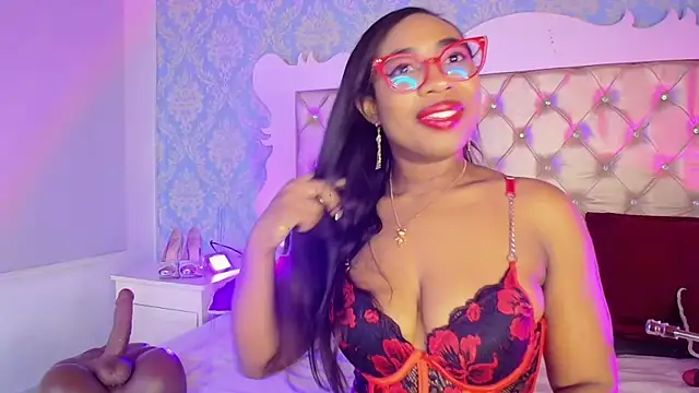 CaseyMoon online show from 17, 5, 2026