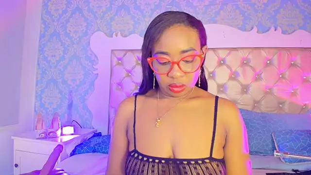 CaseyMoon online show from 20, 5, 2026