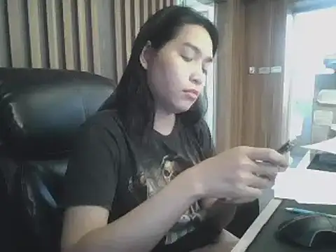 sara kimoo online show from 2, 3, 2025