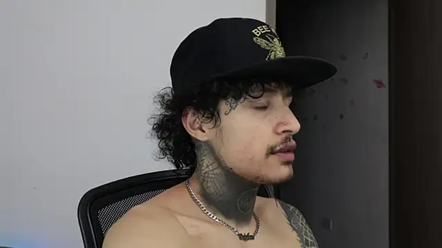 trieone online show from 27, 2, 2026