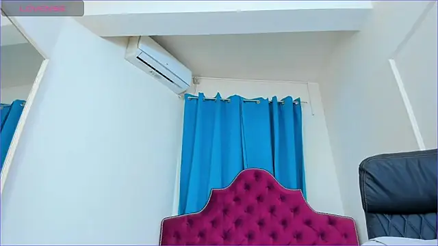 ninnadee online show from 23, 4, 2026