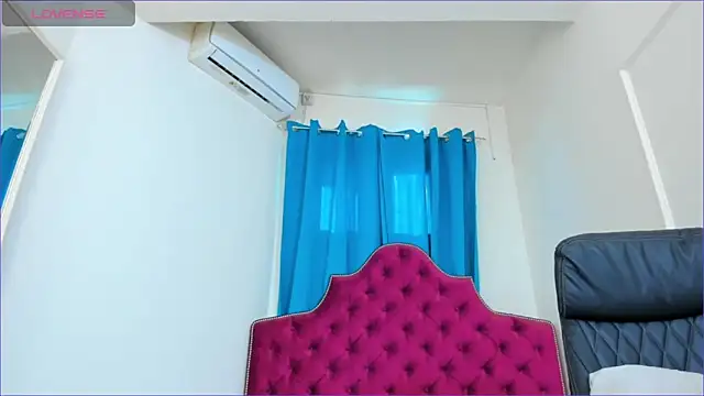 Snapshot of ninnadee chatting on 17, 6, 2026 ninnadee online show from 17, 6, 2026