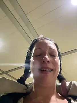 Viola Beck online show from 13, 2, 2025