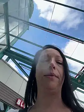 Viola Beck online show from 14, 3, 2025