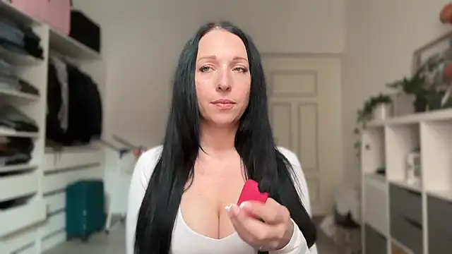 Viola Beck online show from 24, 2, 2026