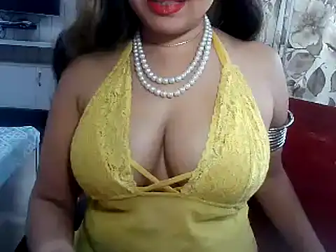 yourradhika online show from 6, 3, 2025