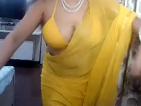 yourradhika online show from 6, 3, 2025