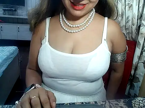 yourradhika online show from 10, 3, 2025