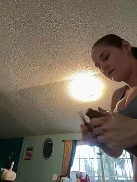 lolabunny9 online show from 15, 2, 2026