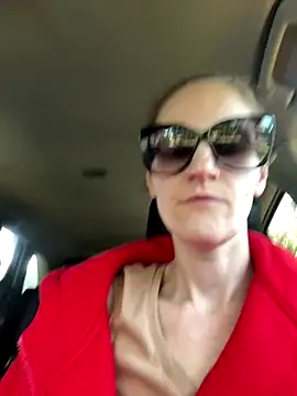 lolabunny9 online show from 16, 11, 2025