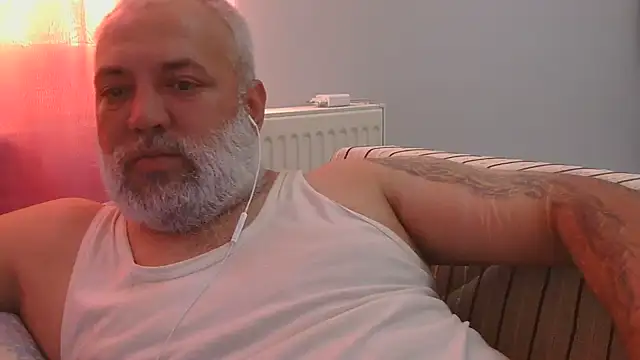 Snapshot of husoizmir chatting on 12, 7, 2026 husoizmir online show from 12, 7, 2026