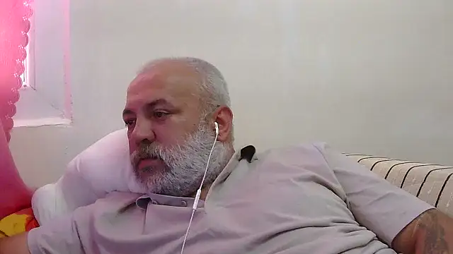 husoizmir online show from 3, 6, 2026