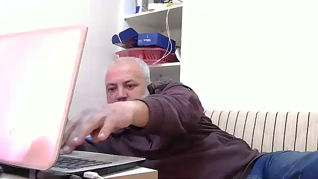 husoizmir online show from 30, 4, 2026