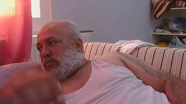 Snapshot of husoizmir chatting on 16, 7, 2026 husoizmir online show from 16, 7, 2026