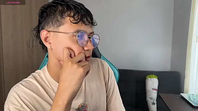 LeaneSeb online show from 5, 4, 2026