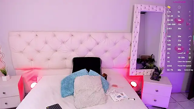 ximena slut 21 online show from 2, 10, 2025