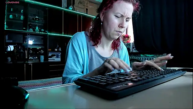 pa1e pr1ncess online show from 24, 2, 2025