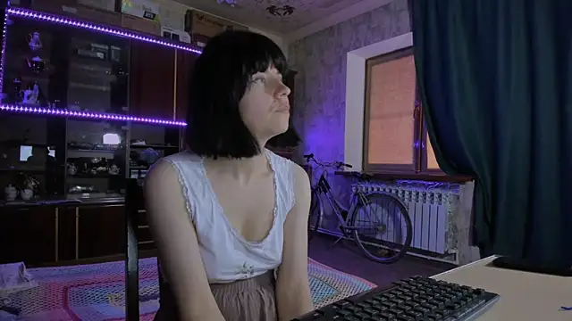 Snapshot of pa1e_pr1ncess chatting on 29, 6, 2026 pa1e pr1ncess online show from 29, 6, 2026