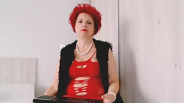 Snapshot of MilfSupreme chatting on 2, 10, 2025 MilfSupreme online show from 2, 10, 2025