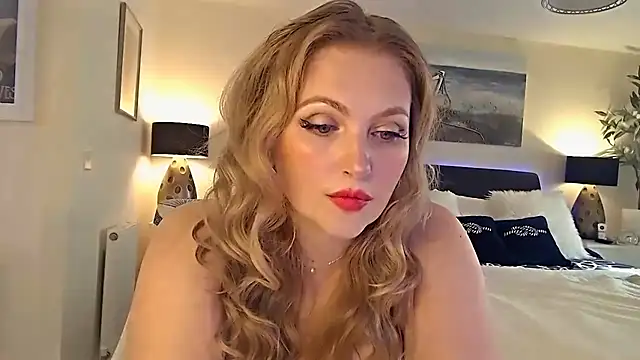 AlbanyWhite online show from 28, 2, 2025