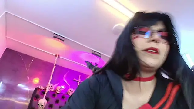 AlexHoe  online show from 17, 3, 2025