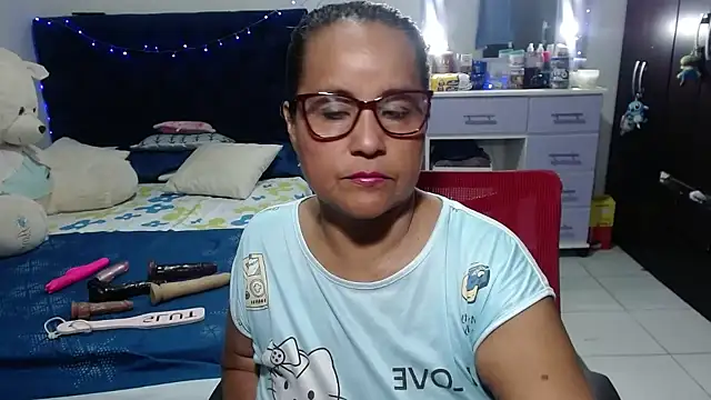 pervert mommy  online show from 6, 3, 2026