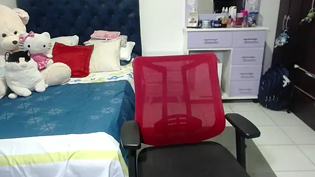 pervert mommy  online show from 23, 11, 2025