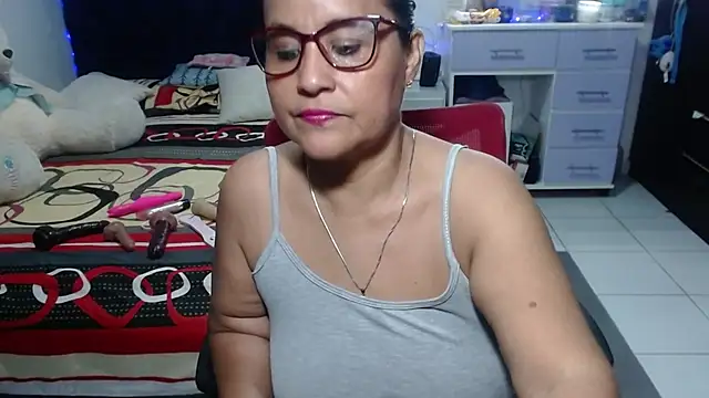 pervert mommy  online show from 4, 4, 2026