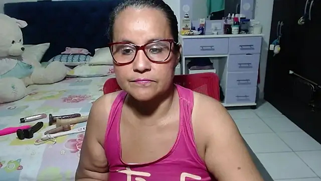 pervert mommy  online show from 11, 2, 2026