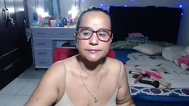 pervert mommy  online show from 24, 6, 2026